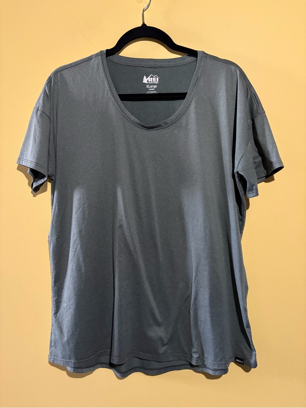 REI Co-op Women's X-Large Active Scoop Neck T-Shirt